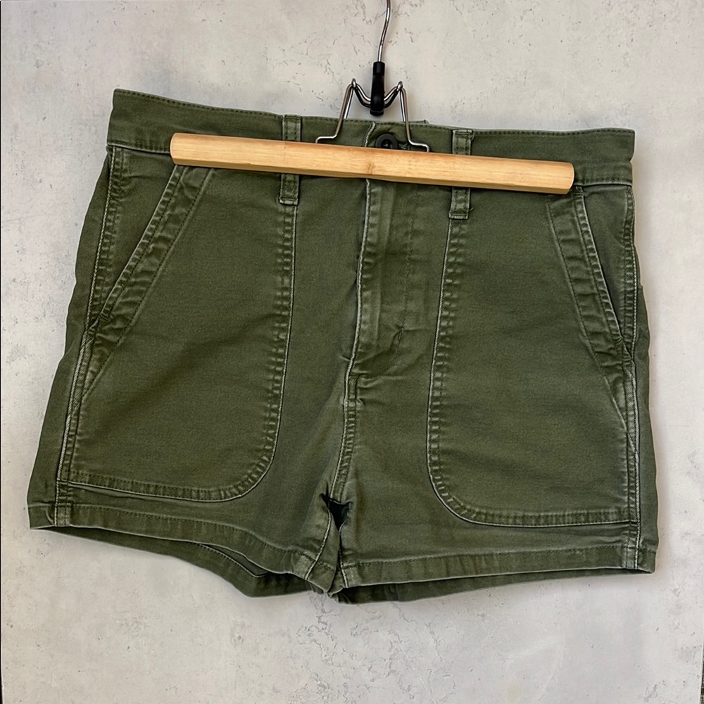 Madewell Perfect Vintage Fatigue Shorts - Size 28 Olive Green 🌿